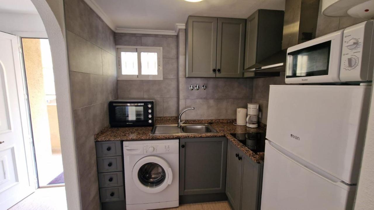 Lovely One Bedroom Unit With Balcony And Pool 데니아 외부 사진