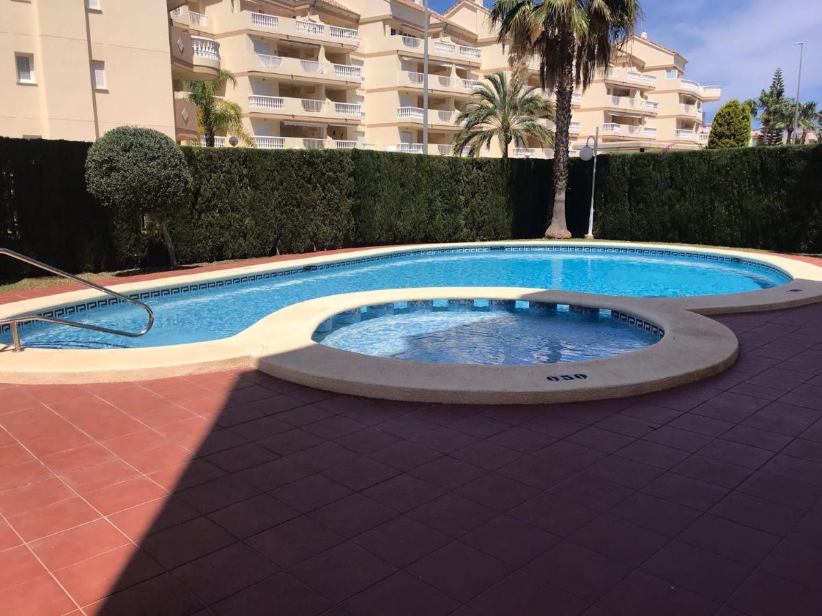 Lovely One Bedroom Unit With Balcony And Pool 데니아 외부 사진